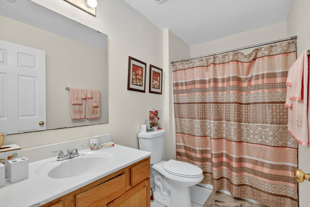 出租: $3,500 (5 贝兹, 2 浴室, 2229 平方英尺)