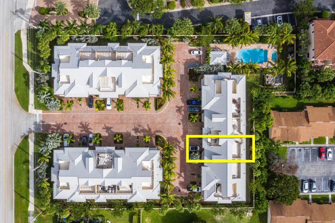 For Rent: $4,700 (3 beds, 2 baths, 1696 Square Feet)