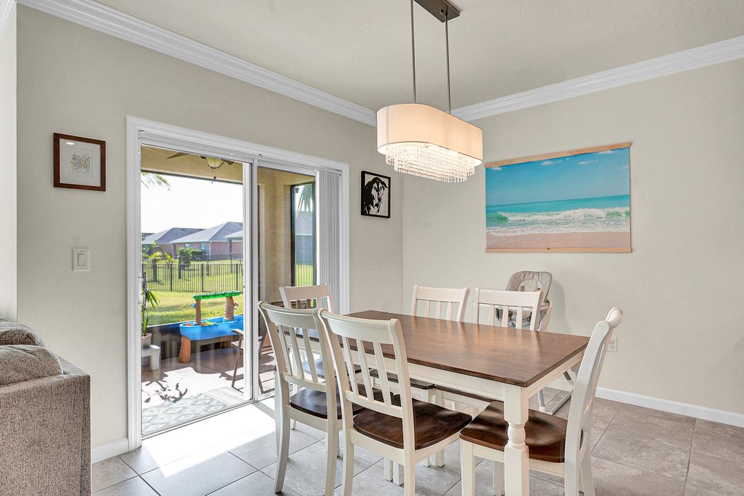 На продажу: $410,000 (4 спален, 2 ванн, 1846 Квадратных фут)