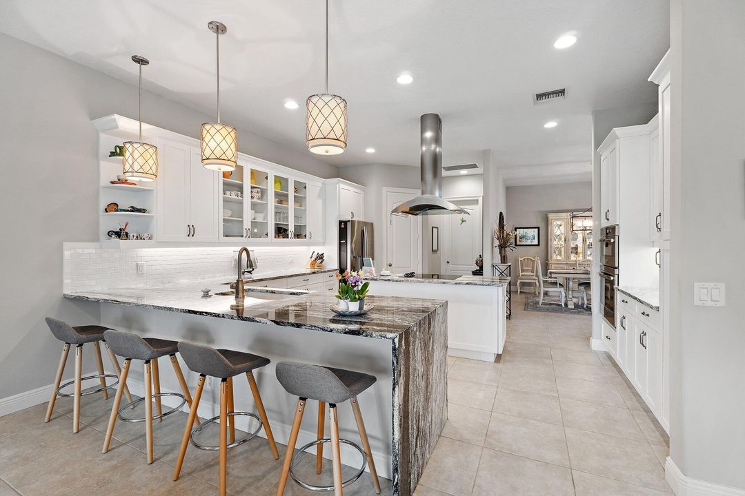 For Sale: $1,850,000 (4 beds, 4 baths, 3353 Square Feet)