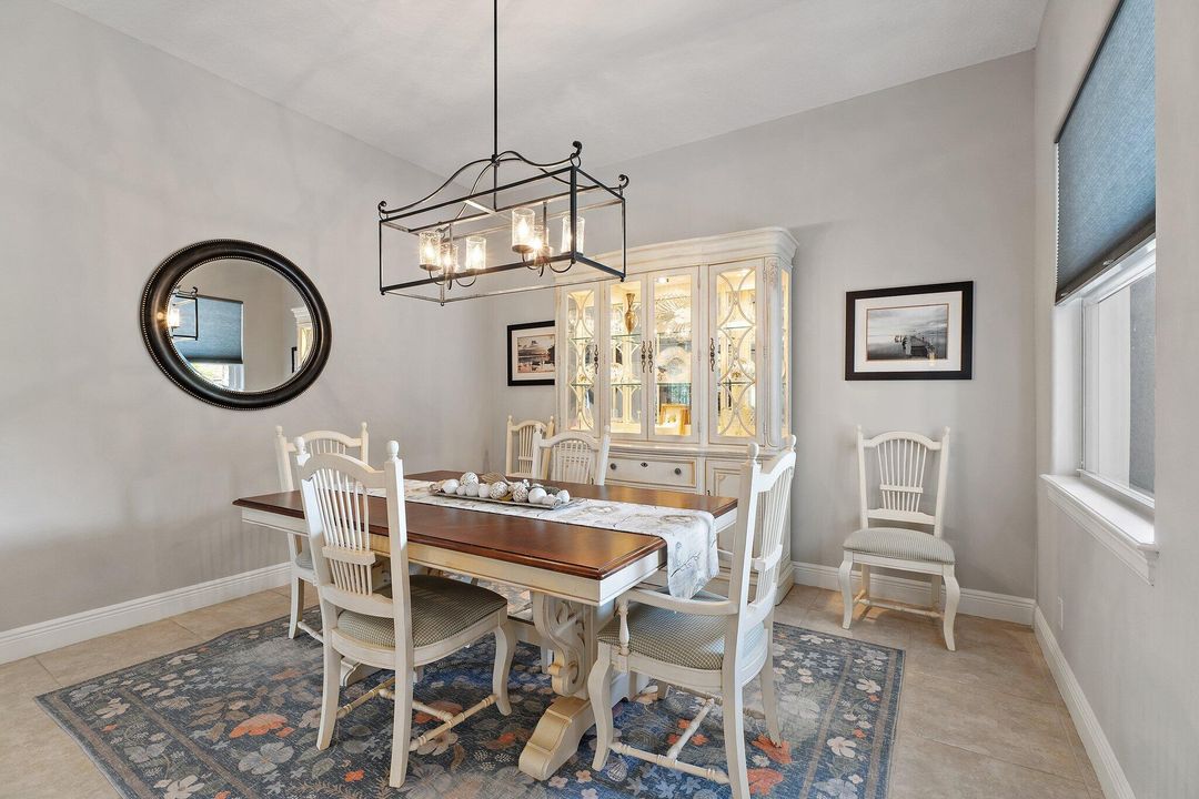 For Sale: $1,850,000 (4 beds, 4 baths, 3353 Square Feet)