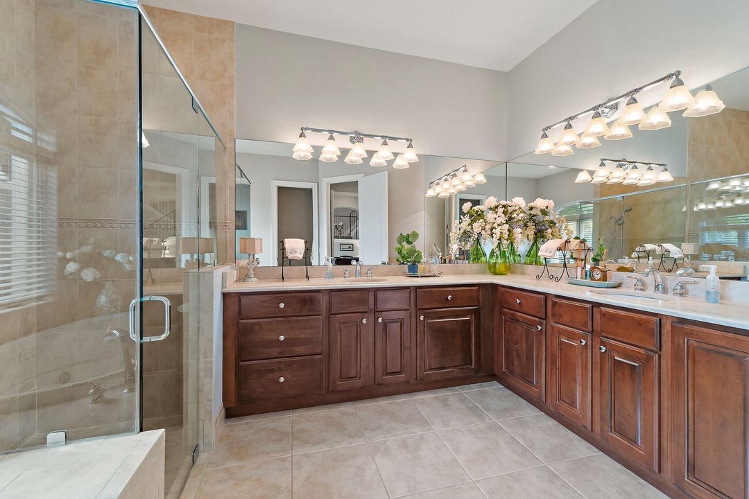 For Sale: $1,850,000 (4 beds, 4 baths, 3353 Square Feet)