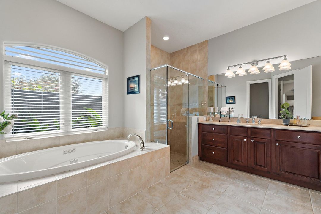 For Sale: $1,850,000 (4 beds, 4 baths, 3353 Square Feet)