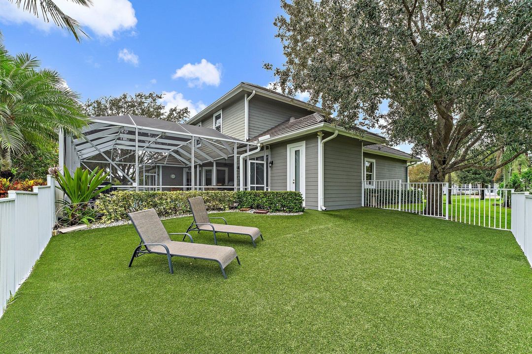 For Sale: $1,850,000 (4 beds, 4 baths, 3353 Square Feet)