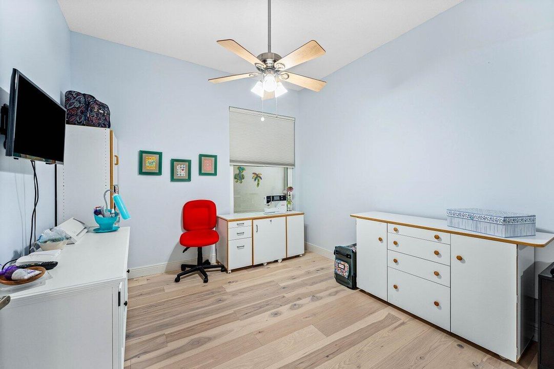 待售: $796,999 (3 贝兹, 2 浴室, 1975 平方英尺)