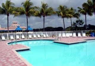 For Sale: $375,500 (2 beds, 2 baths, 1108 Square Feet)