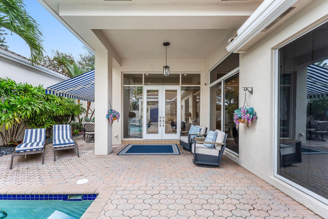 Activo con contrato: $14,000 (3 camas, 2 baños, 2079 Pies cuadrados)