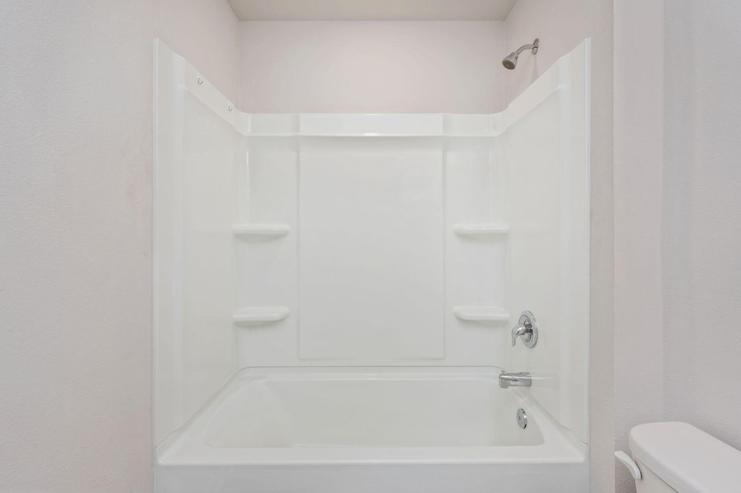 For Sale: $275,000 (4 beds, 2 baths, 1500 Square Feet)