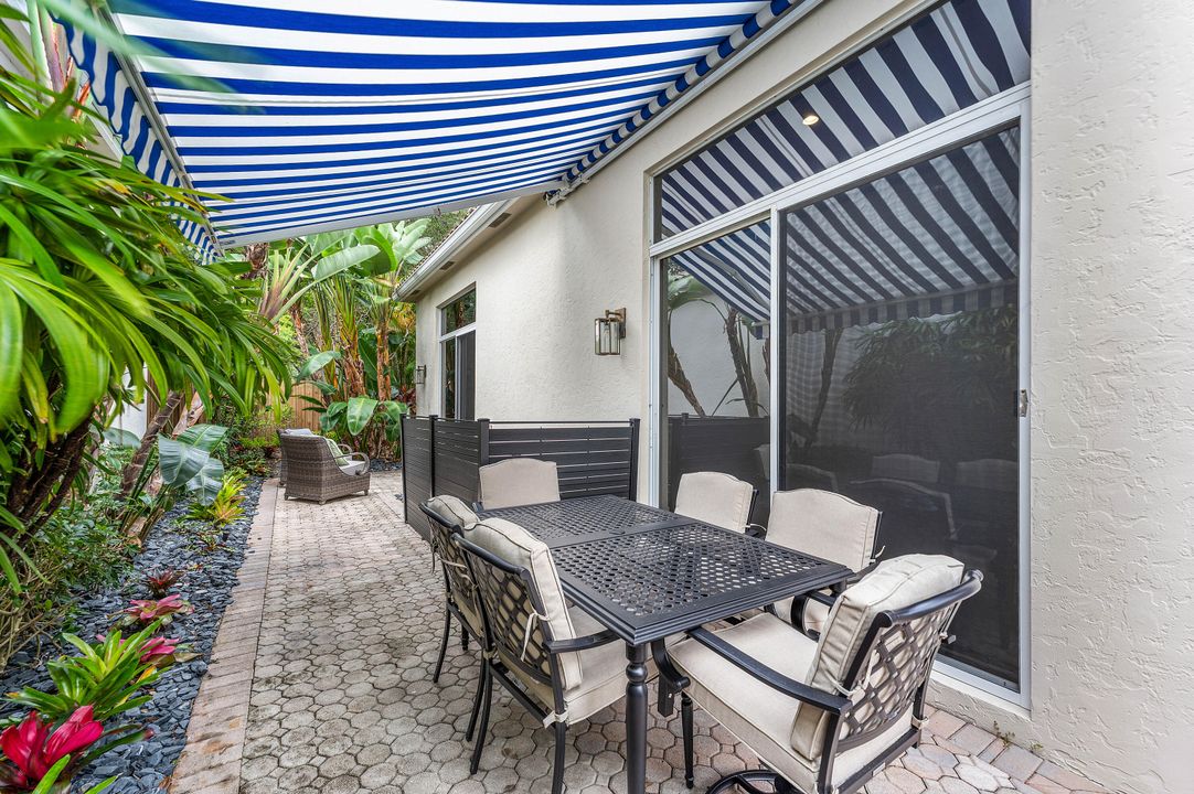 Activo con contrato: $14,000 (3 camas, 2 baños, 2079 Pies cuadrados)