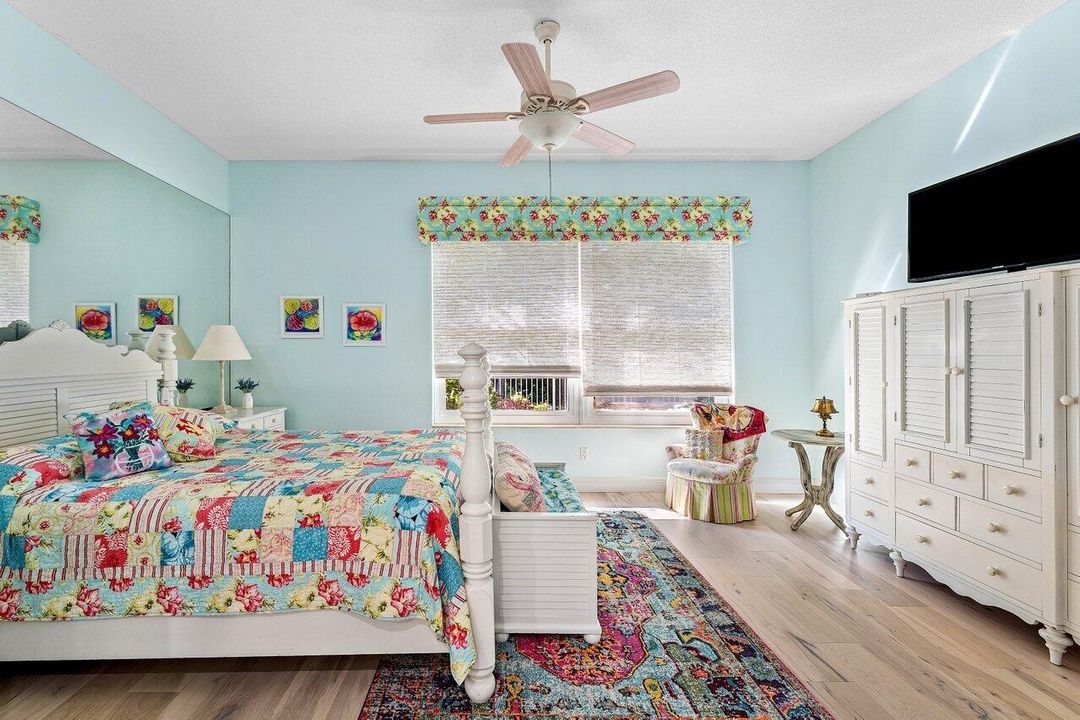 待售: $796,999 (3 贝兹, 2 浴室, 1975 平方英尺)