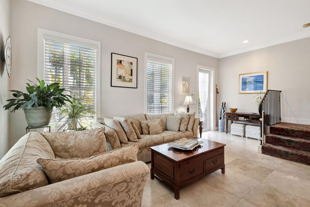 待售: $2,195,000 (4 贝兹, 3 浴室, 2585 平方英尺)