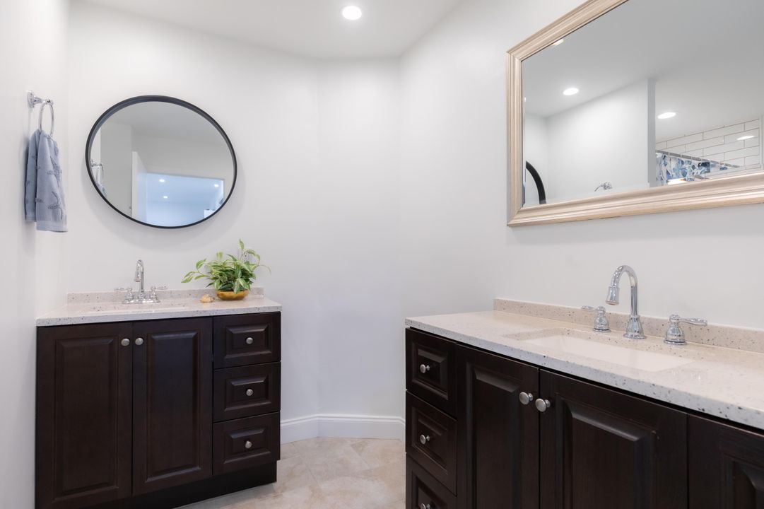 For Sale: $429,000 (2 beds, 2 baths, 1135 Square Feet)