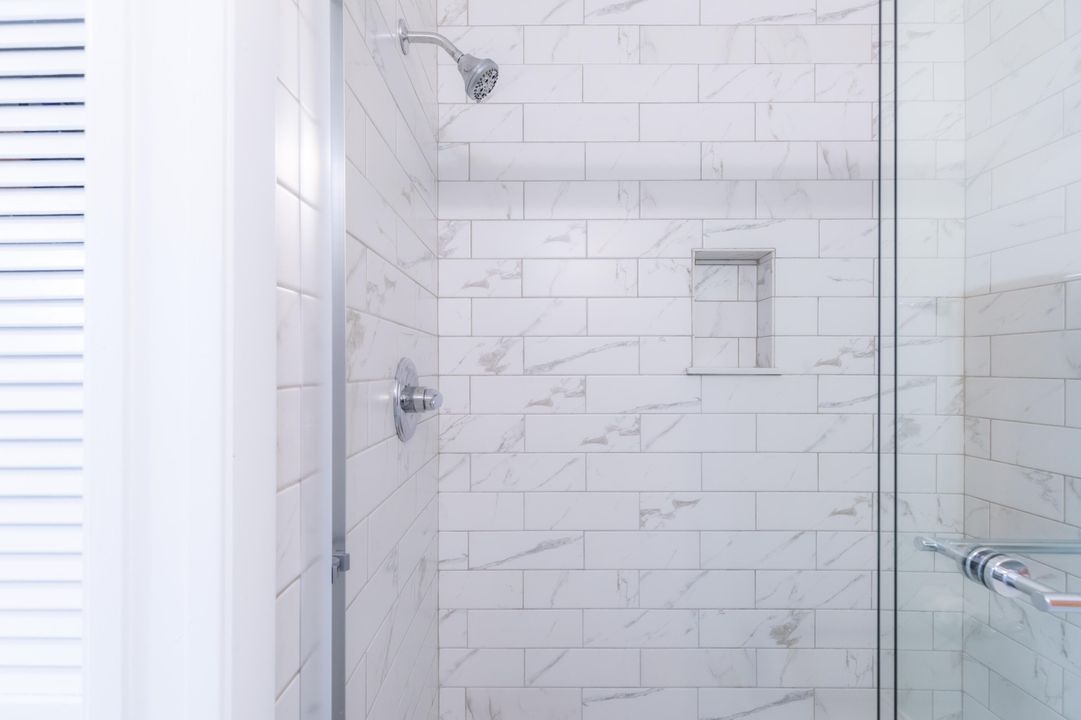 For Sale: $429,000 (2 beds, 2 baths, 1135 Square Feet)