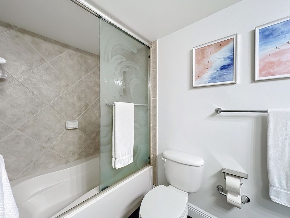 В аренду: $3,500 (3 спален, 2 ванн, 1385 Квадратных фут)