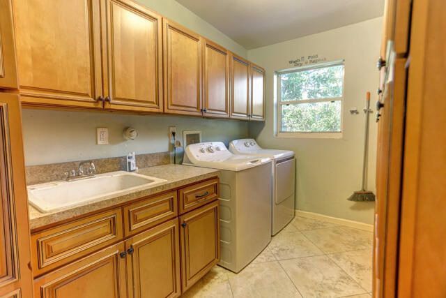 На продажу: $430,000 (3 спален, 2 ванн, 1326 Квадратных фут)