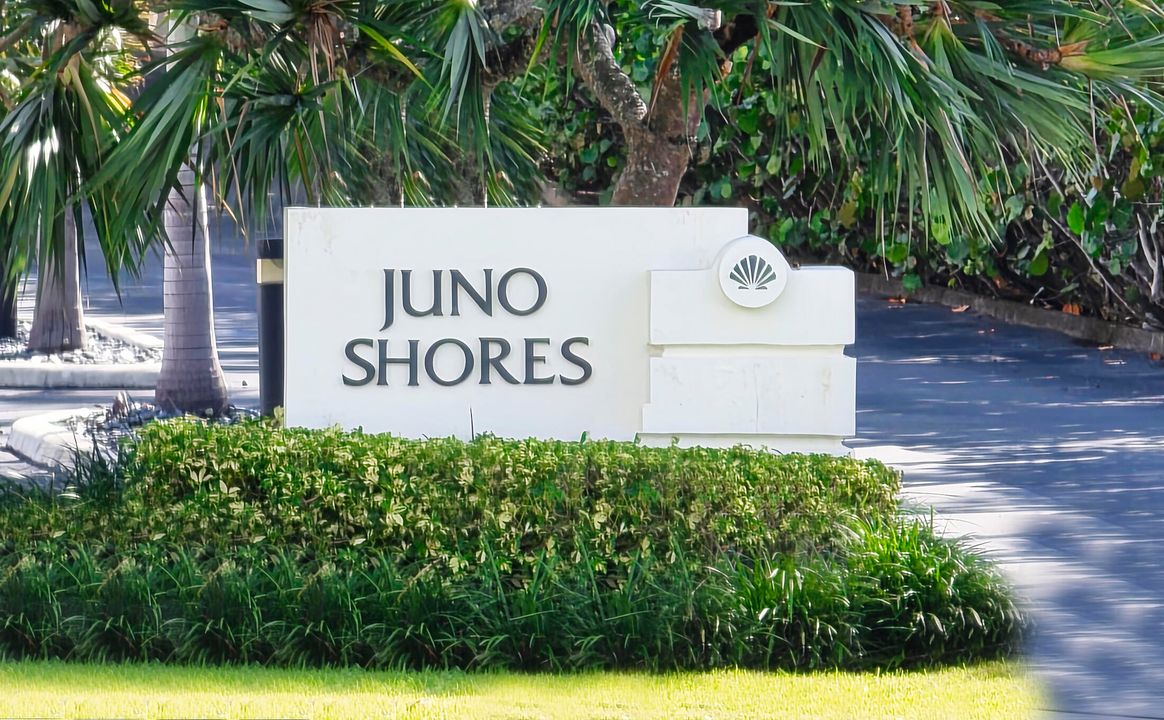 For Sale: $949,999 (2 beds, 2 baths, 1034 Square Feet)