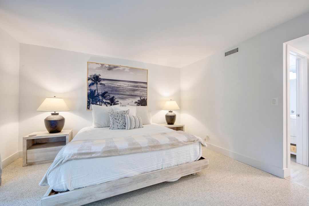 For Sale: $949,999 (2 beds, 2 baths, 1034 Square Feet)