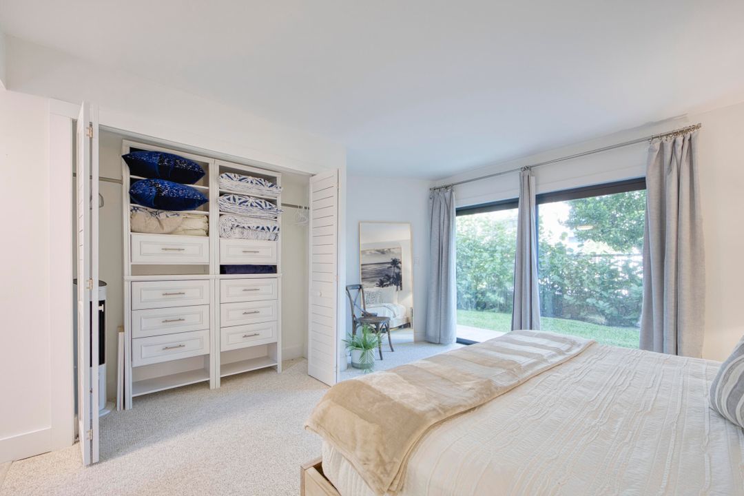 For Sale: $949,999 (2 beds, 2 baths, 1034 Square Feet)