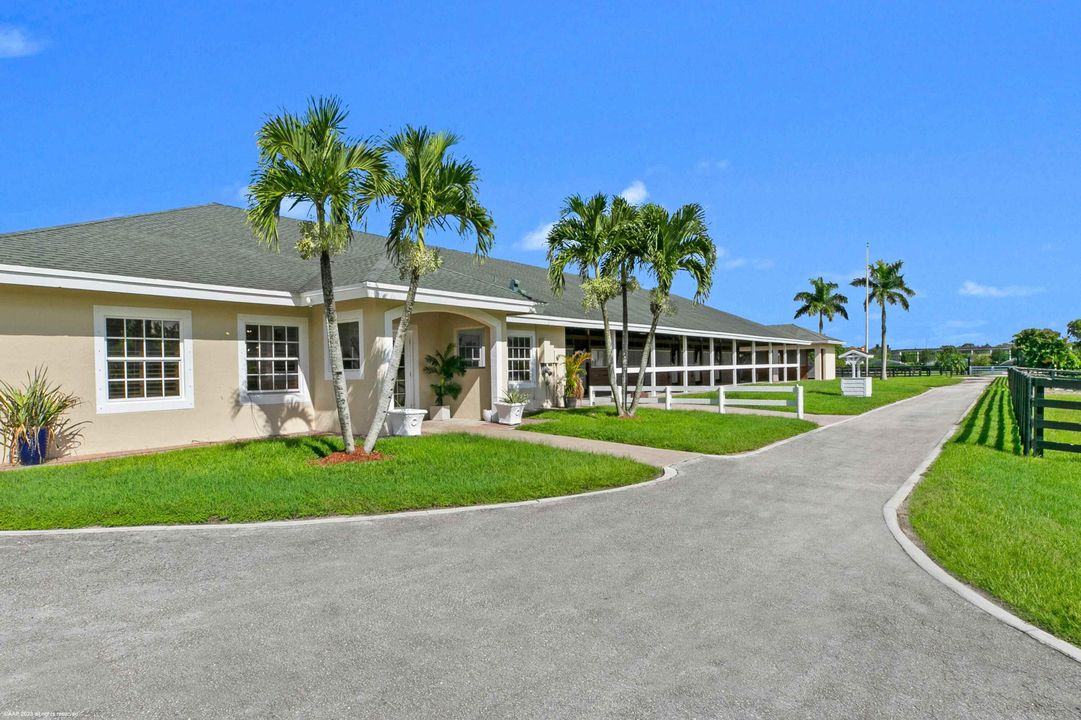 For Sale: $5,200,000 (3 beds, 3 baths, 3463 Square Feet)