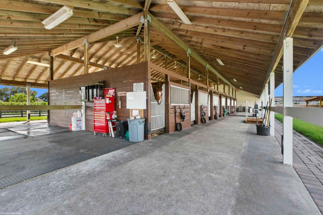 For Sale: $5,200,000 (3 beds, 3 baths, 3463 Square Feet)