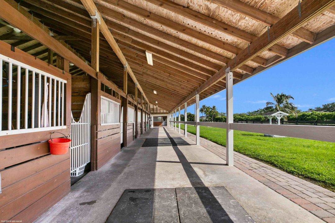 For Sale: $5,200,000 (3 beds, 3 baths, 3463 Square Feet)