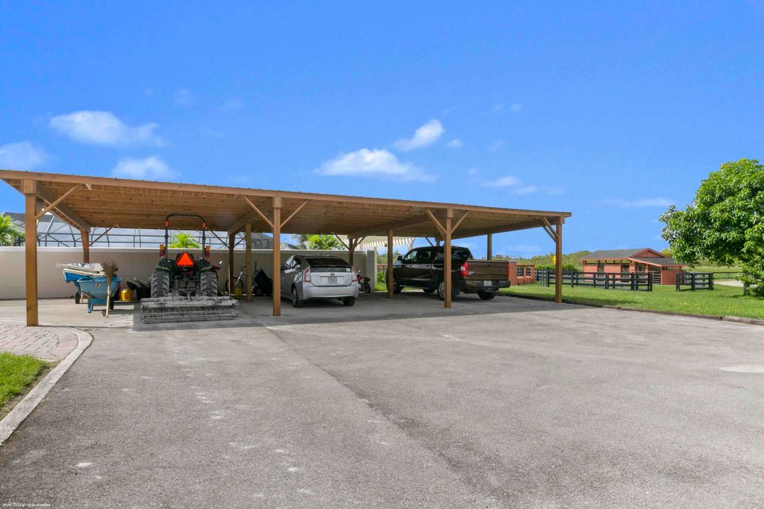 For Sale: $5,200,000 (3 beds, 3 baths, 3463 Square Feet)