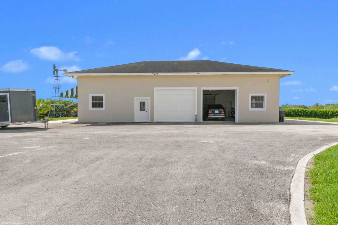 For Sale: $5,200,000 (3 beds, 3 baths, 3463 Square Feet)