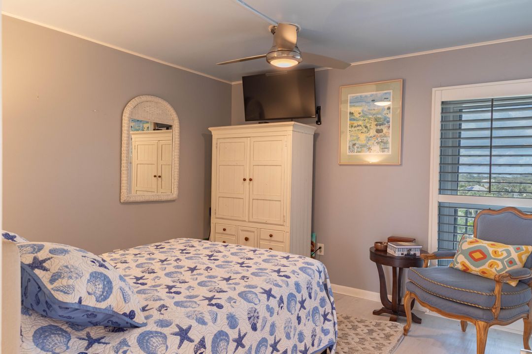 В аренду: $4,300 (2 спален, 2 ванн, 1000 Квадратных фут)