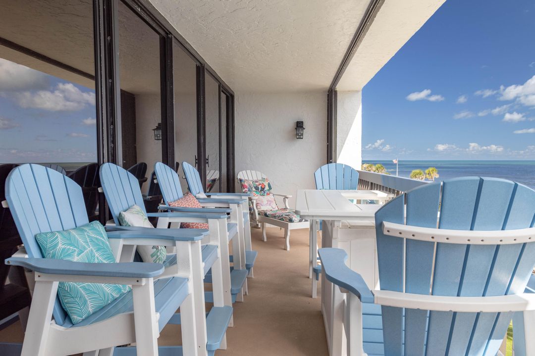 В аренду: $4,300 (2 спален, 2 ванн, 1000 Квадратных фут)