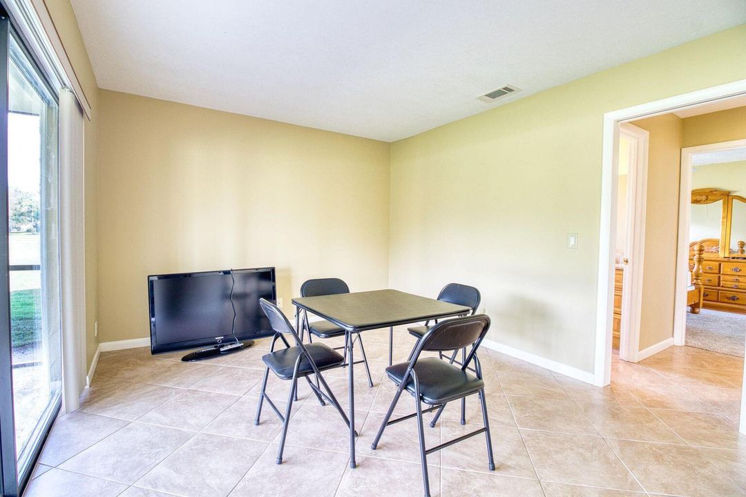 For Rent: $2,500 (3 beds, 2 baths, 1442 Square Feet)