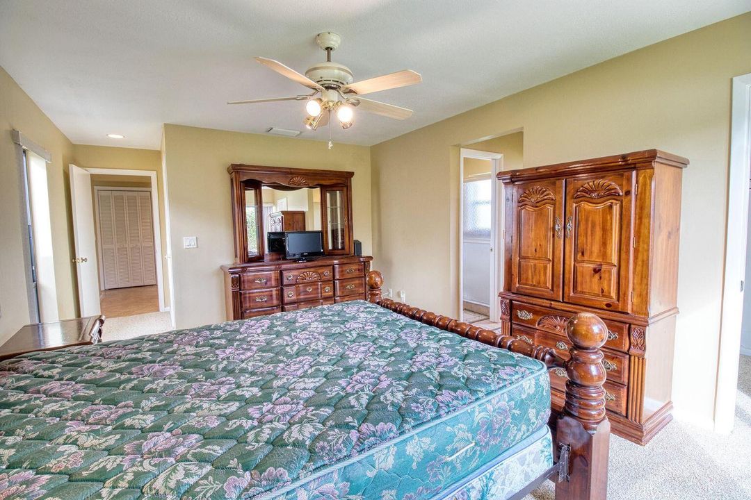 For Rent: $2,500 (3 beds, 2 baths, 1442 Square Feet)