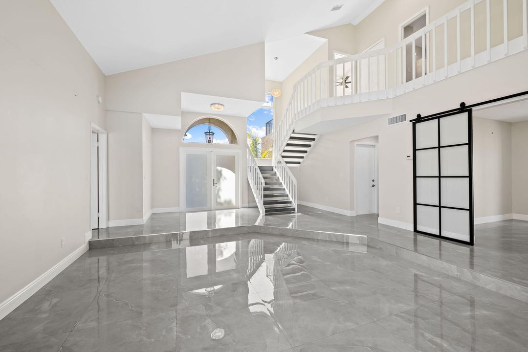 For Sale: $1,225,000 (4 beds, 3 baths, 2559 Square Feet)