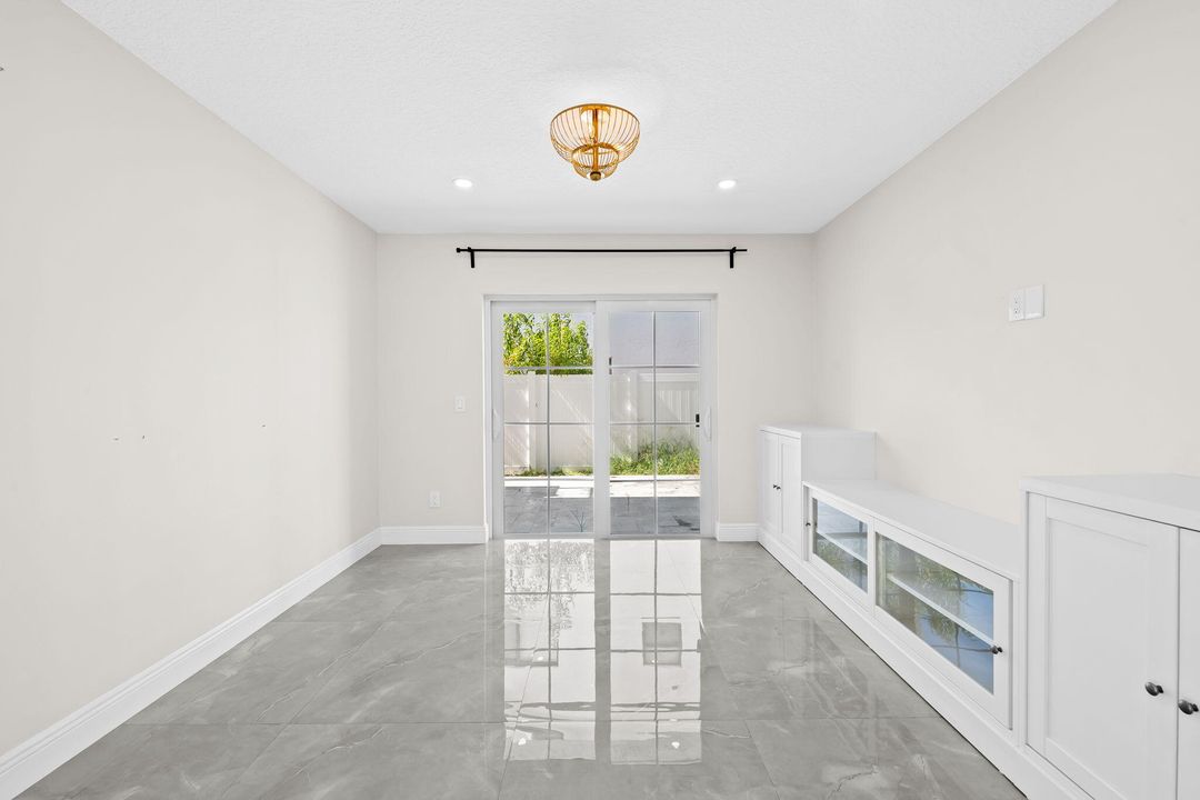 For Sale: $1,225,000 (4 beds, 3 baths, 2559 Square Feet)