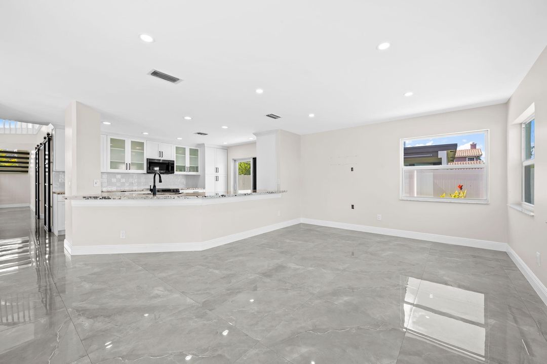 For Sale: $1,225,000 (4 beds, 3 baths, 2559 Square Feet)