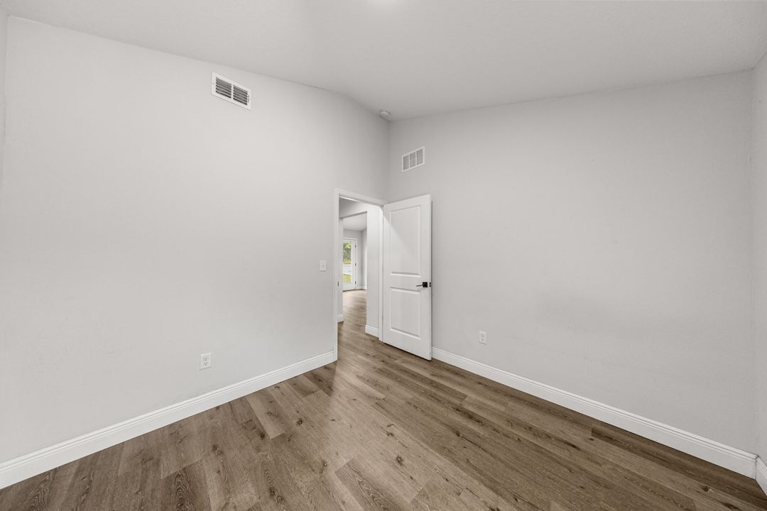 В аренду: $1,650 (3 спален, 2 ванн, 1398 Квадратных фут)