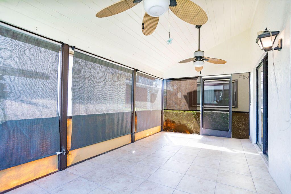 待售: $235,000 (2 贝兹, 2 浴室, 1250 平方英尺)