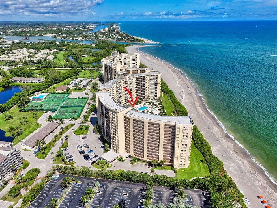 For Rent: $6,500 (2 beds, 2 baths, 1170 Square Feet)