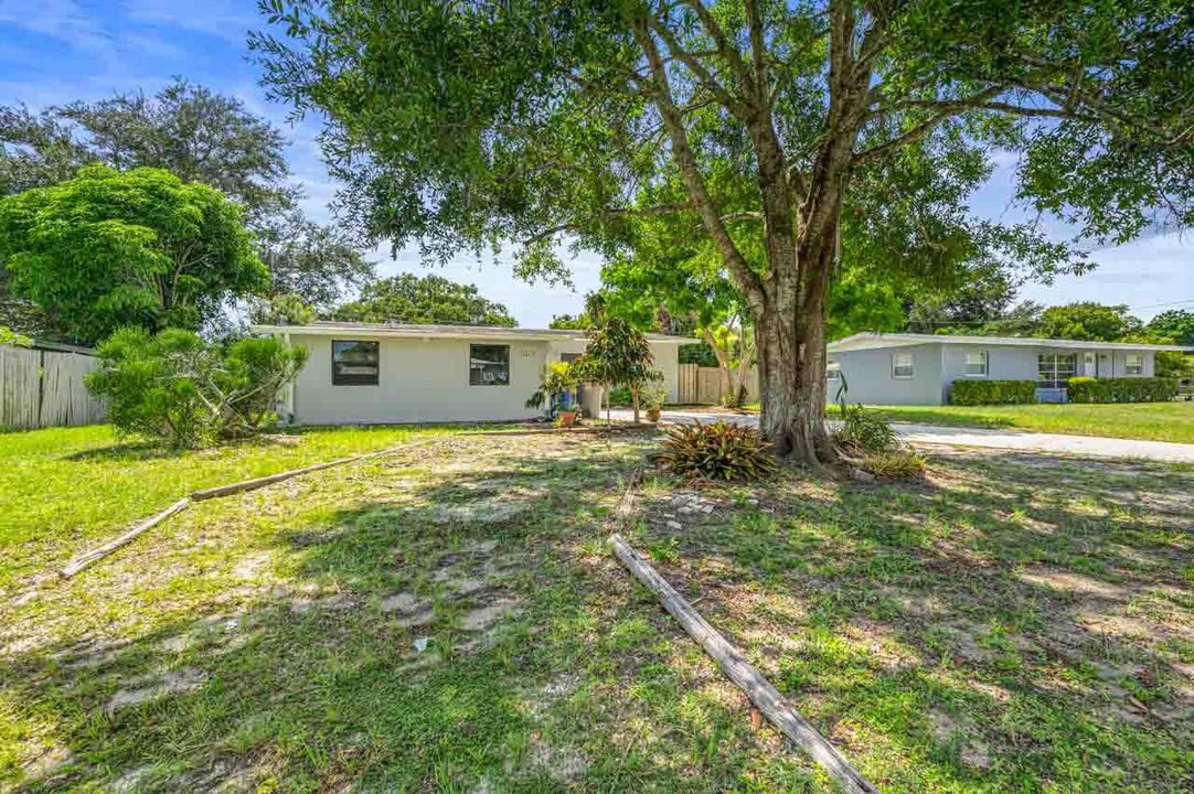 出租: $2,300 (2 贝兹, 2 浴室, 1226 平方英尺)