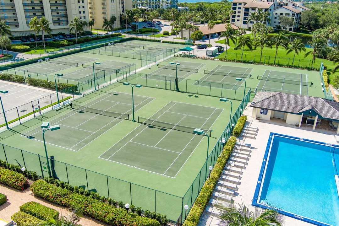 For Rent: $6,500 (2 beds, 2 baths, 1170 Square Feet)