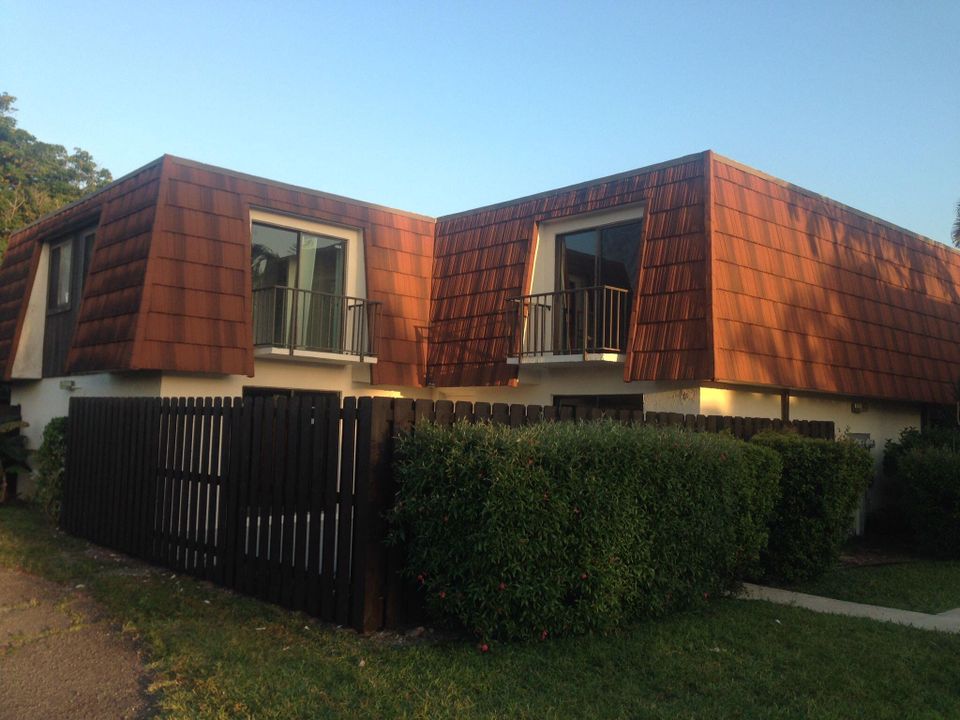 Recently Rented: $1,850 (2 beds, 2 baths, 1252 Square Feet)