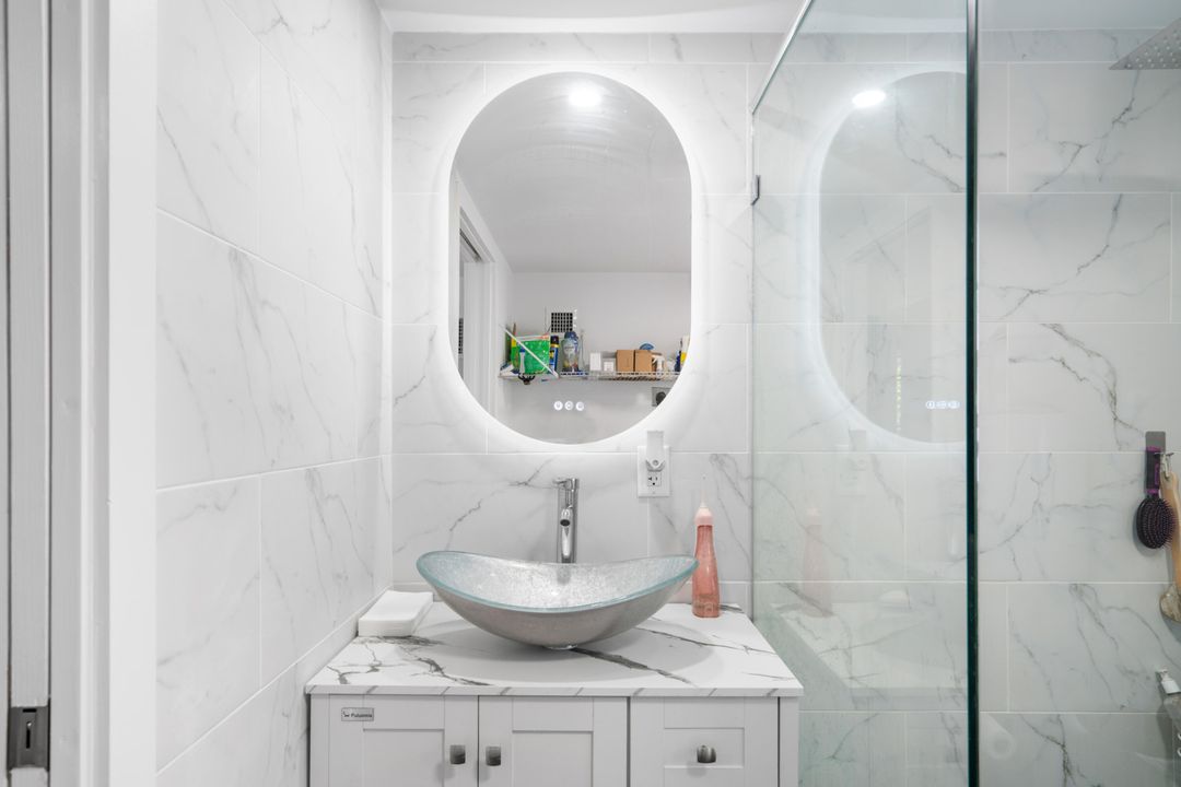 For Sale: $749,999 (4 beds, 3 baths, 1932 Square Feet)