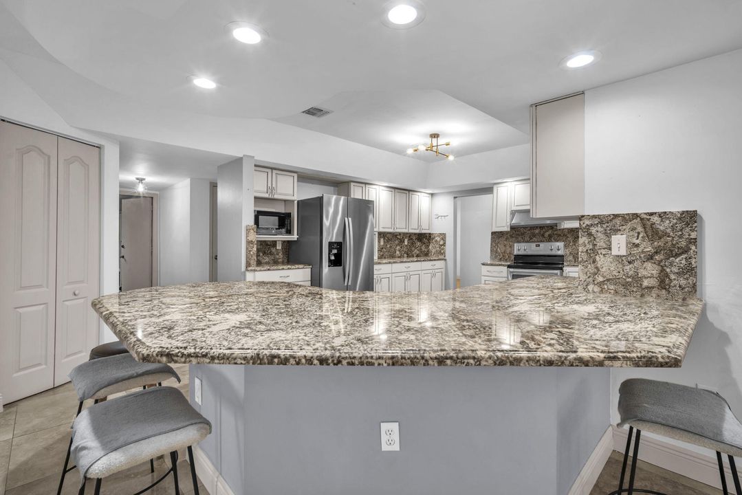 For Rent: $4,500 (3 beds, 2 baths, 2308 Square Feet)