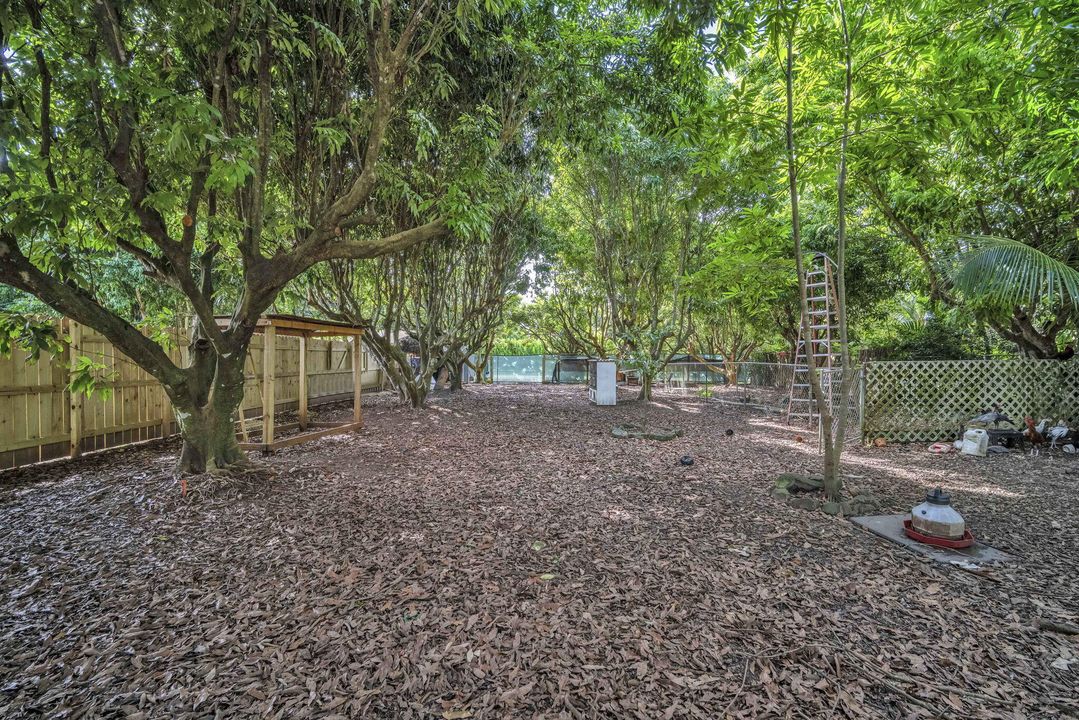 For Rent: $4,500 (3 beds, 2 baths, 2308 Square Feet)