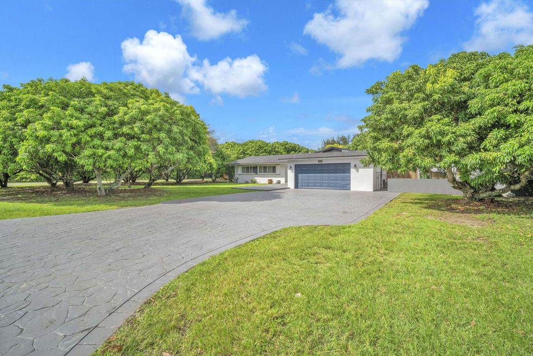 For Rent: $4,500 (3 beds, 2 baths, 2308 Square Feet)