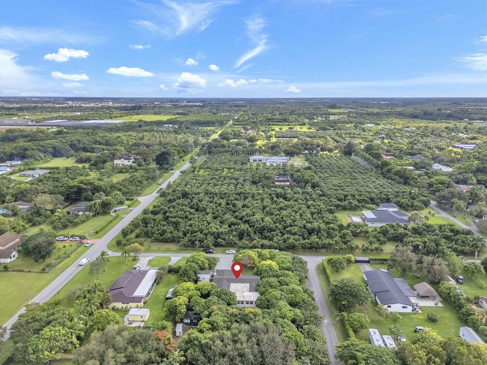 For Rent: $4,500 (3 beds, 2 baths, 2308 Square Feet)