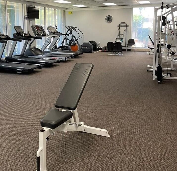 合同活跃: $2,200 (1 贝兹, 1 浴室, 762 平方英尺)