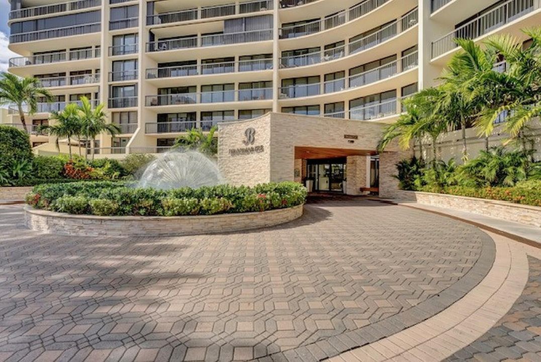 For Sale: $1,395,000 (2 beds, 2 baths, 1500 Square Feet)