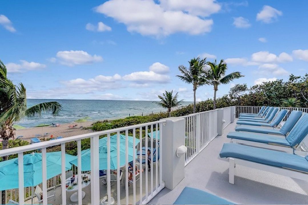 For Sale: $1,395,000 (2 beds, 2 baths, 1500 Square Feet)