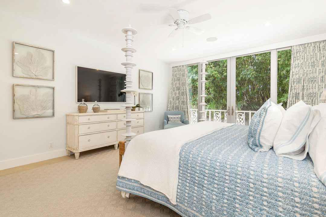 待售: $7,495,000 (3 贝兹, 3 浴室, 2433 平方英尺)