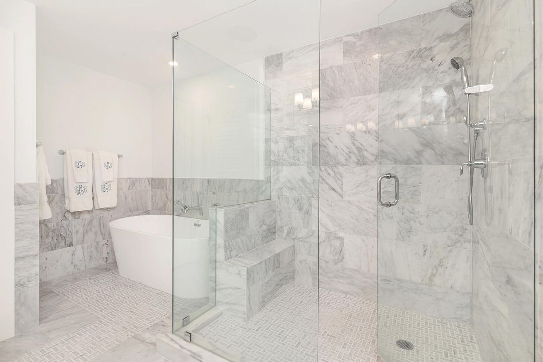 待售: $7,495,000 (3 贝兹, 3 浴室, 2433 平方英尺)